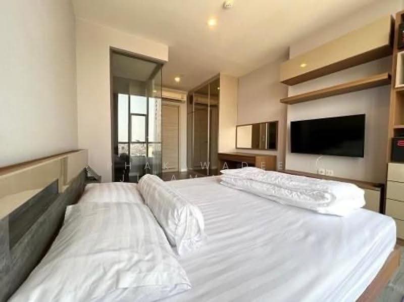 The Room Sathorn, Bangkok, 78 Pan Road, Silom, Bang Rak, Bangkok, 1 Bedroom, 47 sqm, Condo For Rent, by Phakawadee Jiramanee, 500538505 - DDproperty.com