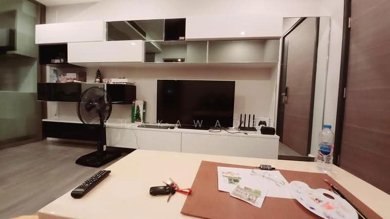 The Room Sathorn, Bangkok, 78 Pan Road, Silom, Bang Rak, Bangkok, 1 Bedroom, 47 sqm, Condo For Rent, by Phakawadee Jiramanee, 500538505 - DDproperty.com