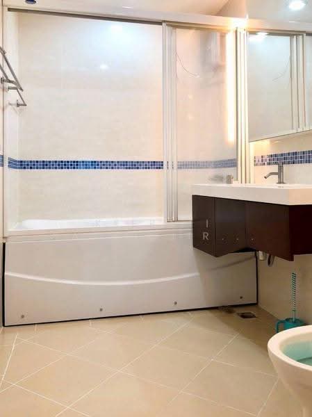 Life Sukhumvit 62, Bangkok, Soi Sukhumvit 62, Bang Chak, Phra Khanong, Bangkok, 2 Bedrooms, 60 sqm, Condo For Rent, by Keerati Wangrujirakul, 500538516 - DDproperty.com
