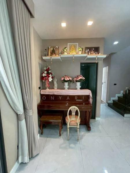 Bangkok Boulevard Ramintra 109, Bangkok, Phraya Suren 30 Alley, Bang Chun, Khlong Sam Wa, Bangkok, 4 Bedrooms, 250 sqm, Single Detached House For Sale, by Pavadee Boonyarith, 500538518 - DDproperty.com