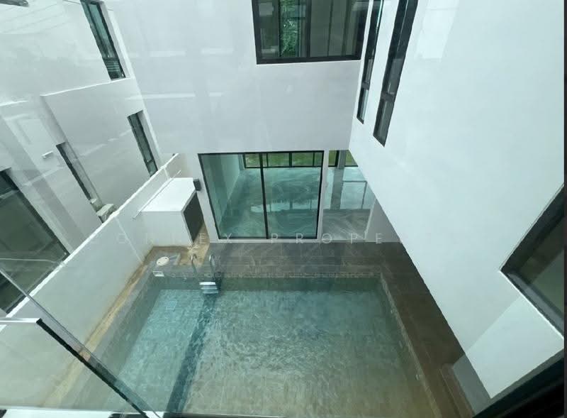 The Master Ekkamai-Ramintra, Bangkok, Soi Ramintra 39, Tha Rang, Bang Khen, Bangkok, 4 Bedrooms, 419 sqm, Single Detached House For Rent, by Connex Property, 500538526 - DDproperty.com