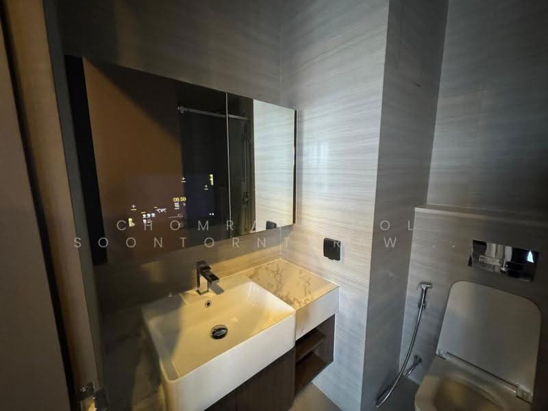 Park Origin Thonglor, Bangkok, Soi Thonglor 10, Sukhumvit Road, Khlong Tan Nua, Watthana, Bangkok, 2 Bedrooms, 44 sqm, Condo For Rent, by Chomratkamol Soontorntarawong (Gor), 500538532 - DDproperty.com