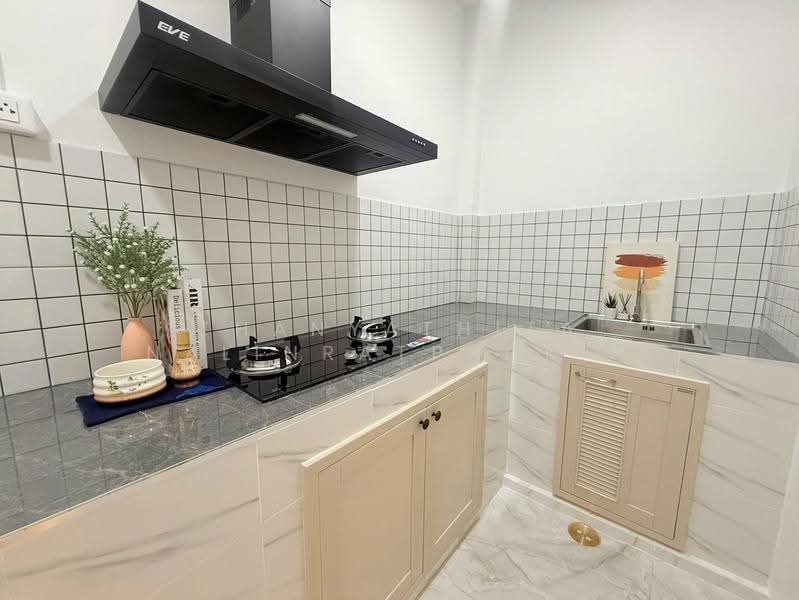 Baanwangthong Phetkasem 77, Bangkok, Phetkasem Road 77, Nong Kham, Nong Khaem, Bangkok, 3 Bedrooms, 110 sqm, Townhouse For Sale, by Thanyathita Nalinratphokin, 500538555 - DDproperty.com