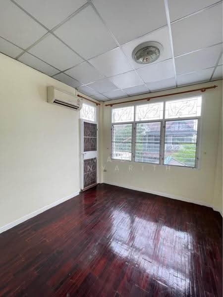 undefined, Bangkok, Si Khan, Don Mueang, Bangkok, 3 Bedrooms, 128 sqm, Townhouse For Sale, by Pavadee Boonyarith, 500538677 - DDproperty.com
