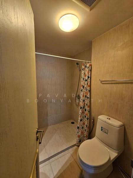The Clover Thonglor Residence, Bangkok, Soi Sukhumvit 55, Khlong Tan Nua, Watthana, Bangkok, 1 Bedroom, 39 sqm, Condo For Sale, by Pavadee Boonyarith, 500538943 - DDproperty.com