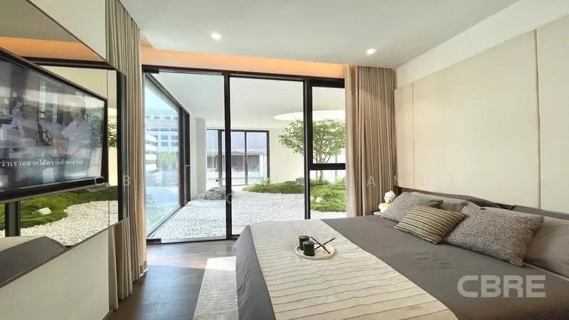 ROMM Convent, Bangkok, 42 Convent Road, Silom, Bang Rak, Bangkok, 3 Bedrooms, 118 sqm, Condo For Sale, by CBRE (Thailand) Co.,Ltd, 500538968 - DDproperty.com