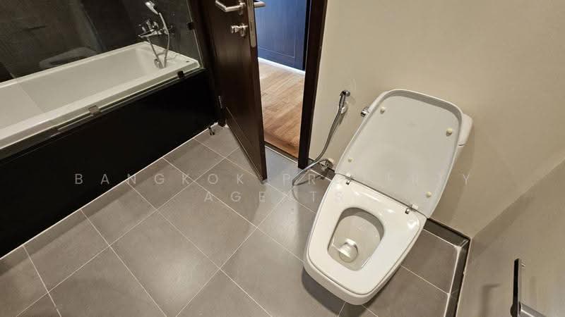 Vasu The Residence, Bangkok, Soi Sukhumvit 55, Khlong Tan Nua, Watthana, Bangkok, 3 Bedrooms, 231 sqm, Condo For Rent, by BANGKOK PROPERTY AGENTS, 500539025 - DDproperty.com