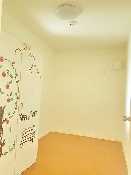 Lumpini Condo Town Romklao-Suvarnabhumi, Bangkok, Rom Klao Road 1, Khlong Sam Prawet, Lat Krabang, Bangkok, 2 Bedrooms, 43 sqm, Condo For Rent, by Khlueanphon Nukulsirisak, 500539218 - DDproperty.com