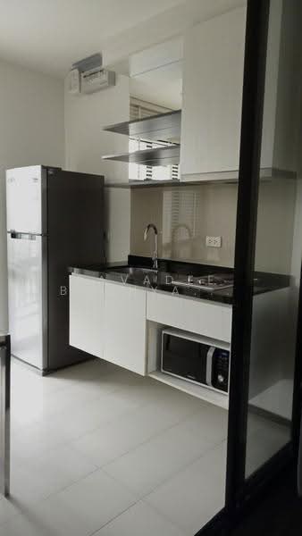 The Base Park East Sukhumvit 77, Bangkok, 99 Soi Pridi Banomyong 2, Phra Kanong Nua, Watthana, Bangkok, 1 Bedroom, 31 sqm, Condo For Sale, by Pavadee Boonyarith, 500539230 - DDproperty.com