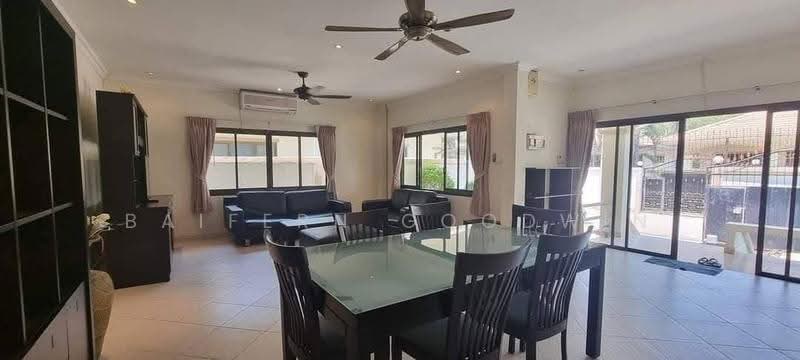 Pool Villa for Rent in Soi Chaiyapruek 3, Beachside, Pattaya, Chon Buri (Pattaya), Nong Pru, Bang Lamung (Pattaya), Chon Buri (Pattaya), 3 Bedrooms, 120 sqm, Single Detached House For Rent, by Baifern Goodwin, 500539736 - DDproperty.com
