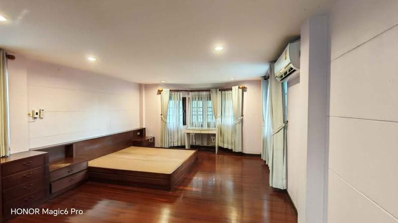 บ้านเดี่ยว เกษตร – งามวงศ์วาน, กรุงเทพ, ทุ่งสองห้อง, หลักสี่, กรุงเทพ, 250 ตร.ม., บ้านเดี่ยว ให้เช่า, โดย ปรินทร์ญาดา ชิณโชติ, 500539739 - DDproperty.com