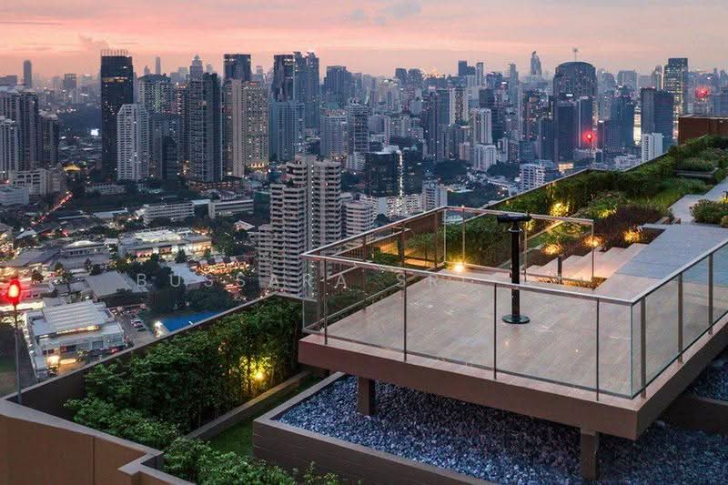 Oka Haus Sukhumvit 36, Bangkok, 3399 Rama 4 Road, Khong Tan, Khlong Toei, Bangkok, 2 Bedrooms, 41 sqm, Condo For Rent, by Bussara Sri-At, 500539757 - DDproperty.com