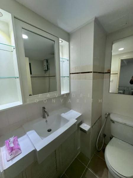Lumpini Place Narathiwas-Chaopraya, Bangkok, 1298 Rama 3 Road, Chong Nonsi, Yan Nawa, Bangkok, 1 Bedroom, 40 sqm, Condo For Sale, by Pavadee Boonyarith, 500539779 - DDproperty.com