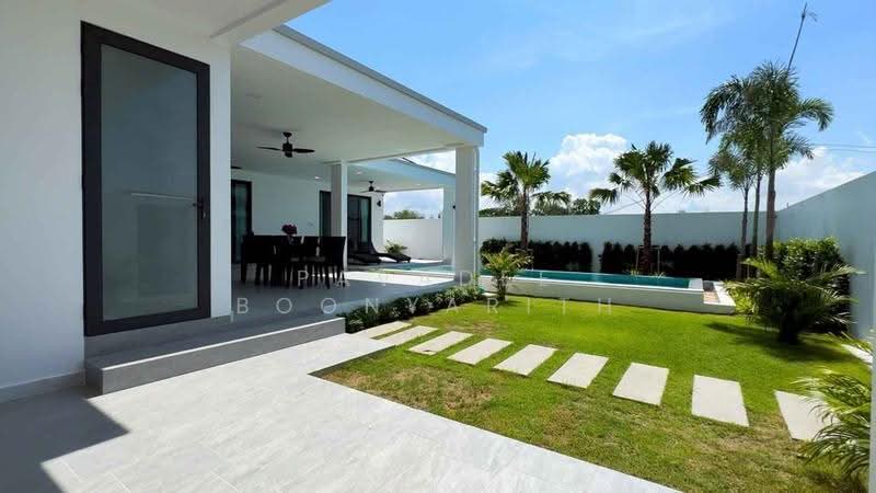 3-BR House, Prachuap Khiri Khan, Hin Lek Fai, Hua Hin, Prachuap Khiri Khan, 3 Bedrooms, 263 sqm, Single Detached House For Sale, by Pavadee Boonyarith, 500539797 - DDproperty.com