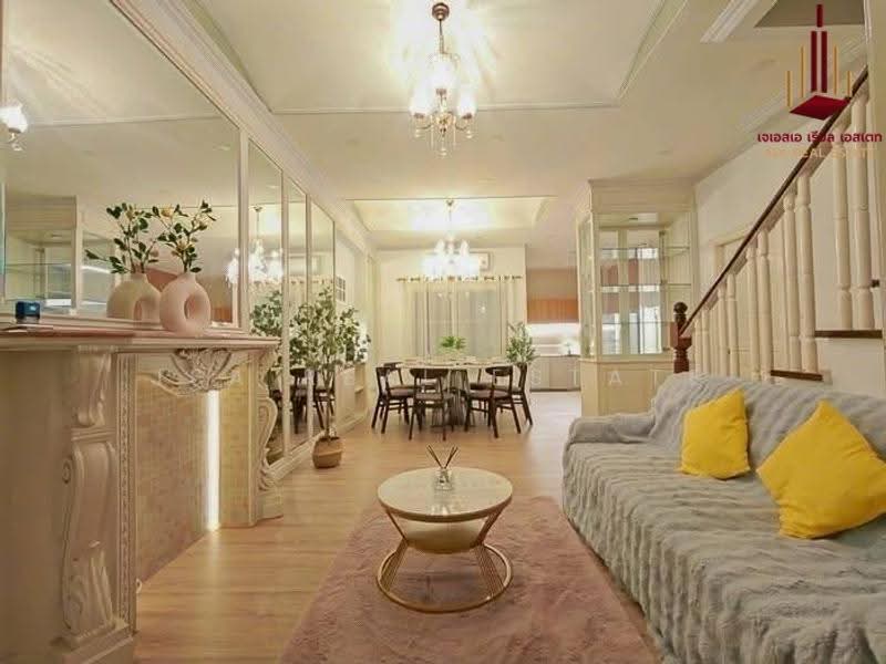 Baan Klang Krung Grande Vienna Rama 3 : บ้านกลางกรุง แกรนด์ เวียนนา พระราม 3, กรุงเทพ, ถนนพระราม 3, บางโพงพาง, ยานนาวา, กรุงเทพ, 250 ตร.ม., ทาวน์เฮ้าส์ ให้เช่า, โดย JSA REAL ESTATE, 500539801 - DDproperty.com