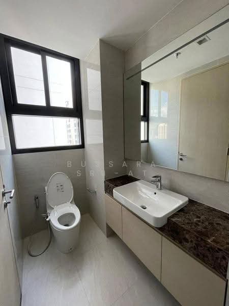 Noble State 39, Bangkok, 35 Soi Sukhumvit 39, Khlong Tan Nua, Watthana, Bangkok, 1 Bedroom, 43 sqm, Condo For Rent, by Bussara Sri-At, 500539817 - DDproperty.com