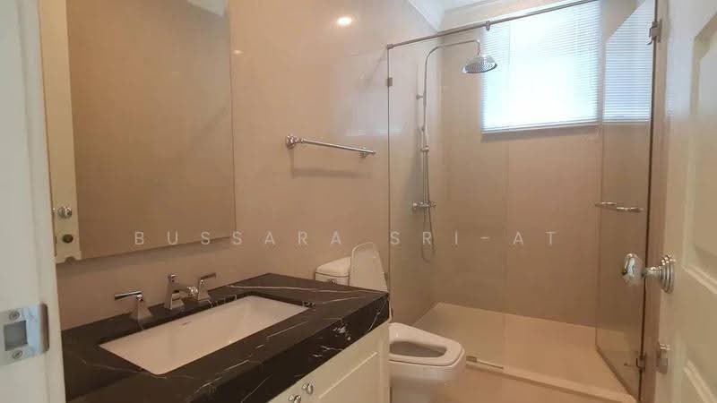 Royce Private Residences, Bangkok, 61 Soi Sukhumvit 31, Khlongtoei Nua, Watthana, Bangkok, 4 Bedrooms, 355 sqm, Condo For Sale, by Bussara Sri-At, 500539823 - DDproperty.com