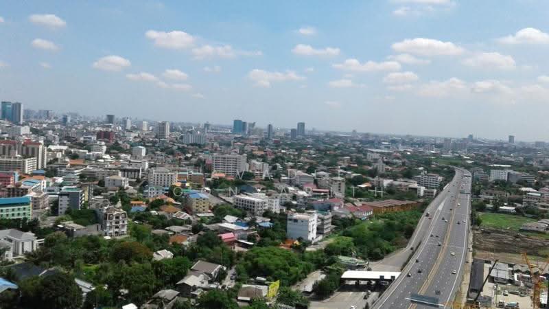 The Base Park East Sukhumvit 77, Bangkok, 99 Soi Pridi Banomyong 2, Phra Kanong Nua, Watthana, Bangkok, 1 Bedroom, 31 sqm, Condo For Sale, by Pavadee Boonyarith, 500539824 - DDproperty.com