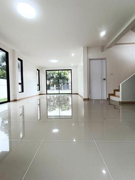 undefined, Bangkok, Bang Chun, Khlong Sam Wa, Bangkok, 3 Bedrooms, 150 sqm, Single Detached House For Sale, by Pavadee Boonyarith, 500539835 - DDproperty.com