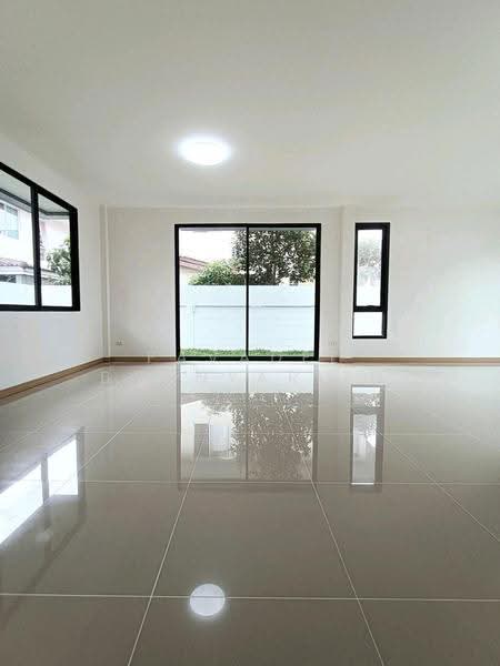 undefined, Bangkok, Bang Chun, Khlong Sam Wa, Bangkok, 3 Bedrooms, 150 sqm, Single Detached House For Sale, by Pavadee Boonyarith, 500539835 - DDproperty.com
