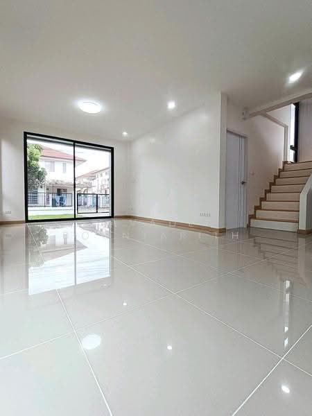 undefined, Bangkok, Bang Chun, Khlong Sam Wa, Bangkok, 3 Bedrooms, 150 sqm, Single Detached House For Sale, by Pavadee Boonyarith, 500539835 - DDproperty.com
