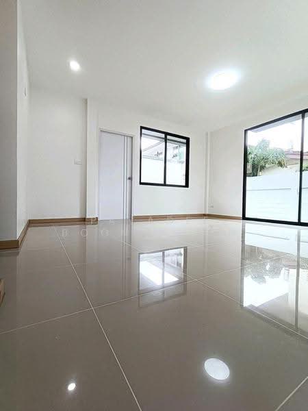 undefined, Bangkok, Bang Chun, Khlong Sam Wa, Bangkok, 3 Bedrooms, 150 sqm, Single Detached House For Sale, by Pavadee Boonyarith, 500539835 - DDproperty.com