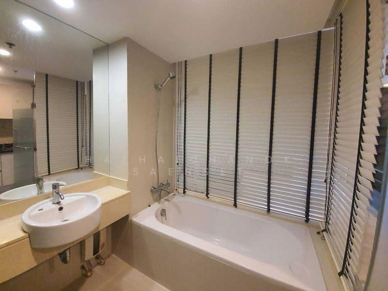 The Rajdamri, Bangkok, Ratchadamri Road, Lumphini, Pathum Wan, Bangkok, 2 Bedrooms, 67 sqm, Condo For Rent, by Hathaichanok Saenset, 500539849 - DDproperty.com