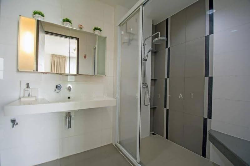 Rhythm Ratchada, Bangkok, 558 Ratchadaphisek Road, Samsen Nok, Huai Khwang, Bangkok, 1 Bedroom, 45 sqm, Condo For Rent, by Bussara Sri-At, 500539852 - DDproperty.com