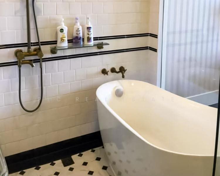 Grand Florida Beachfront, Chon Buri (Pattaya), Soi NaJomtien 14, Na Chom Thian, Sattahip, Chon Buri (Pattaya), 1 Bedroom, 64 sqm, Condo For Sale, by PLC real estate, 500539896 - DDproperty.com