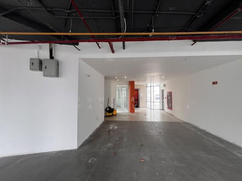 พื้นที่ให้เช่า สีลม บางรัก : Space for rent Silom, Bang Rak, กรุงเทพ, สี่พระยา, บางรัก, กรุงเทพ, 89 ตร.ม., พื้นที่ขายของ ให้เช่า, โดย Sumitara Sampattavanija, 500539898 - DDproperty.com