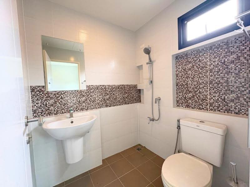 Siri Place Rangsit, Pathum Thani, Rangsit-Pathum Thani Road, Ban Klang, Muang Pathum Thani, Pathum Thani, 3 Bedrooms, 100 sqm, Townhouse For Sale, by Punpapa Rassamee, 500539905 - DDproperty.com