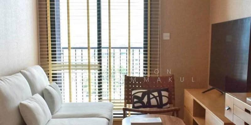 Maru Ekkamai 2, Bangkok, 70-5 Sukhumvit 63 Road, Phra Kanong Nua, Watthana, Bangkok, 2 Bedrooms, 55 sqm, Condo For Rent, by Ratchanon Songthammakul, 500539926 - DDproperty.com