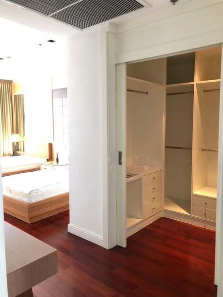 Athenee Residence, Bangkok, 65 Witthayu Road, Lumphini, Pathum Wan, Bangkok, 4 Bedrooms, 294 sqm, Condo For Rent, by Keerati Wangrujirakul, 500539944 - DDproperty.com