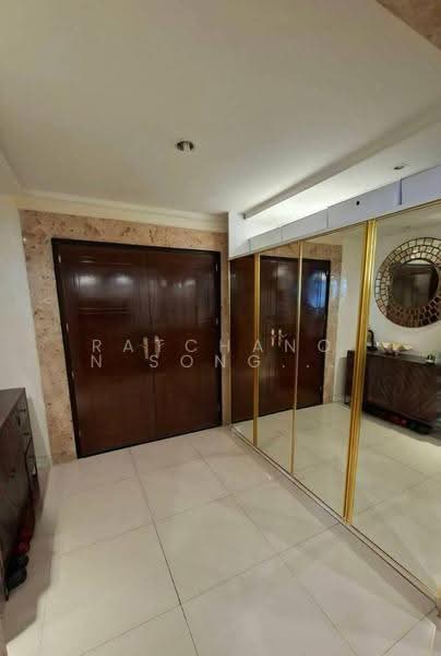 President Park Sukhumvit 24, Bangkok, 99 Sukhumvit 24 Alley, Khlongtoei Nua, Watthana, Bangkok, 3 Bedrooms, 260 sqm, Condo For Sale, by Ratchanon Songthammakul, 500539970 - DDproperty.com