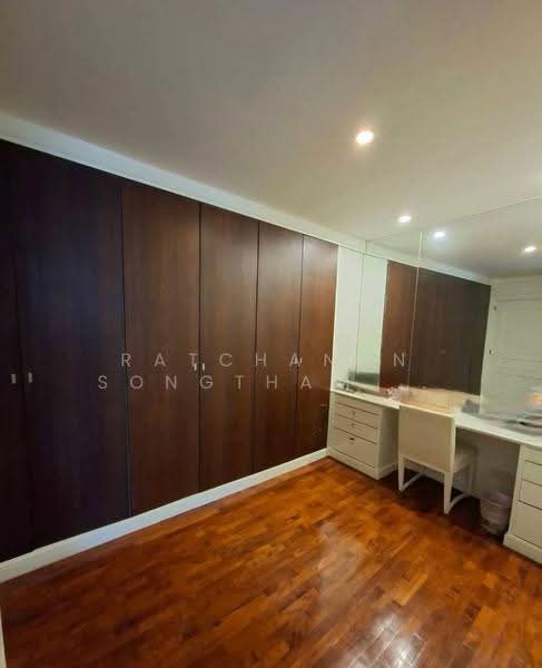 President Park Sukhumvit 24, Bangkok, 99 Sukhumvit 24 Alley, Khlongtoei Nua, Watthana, Bangkok, 3 Bedrooms, 260 sqm, Condo For Sale, by Ratchanon Songthammakul, 500539970 - DDproperty.com