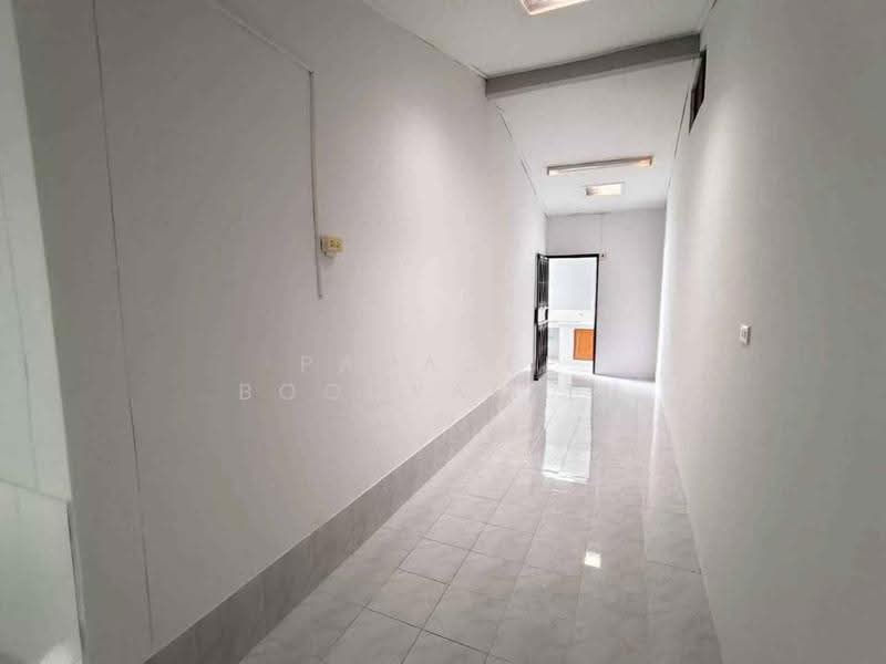 undefined, Bangkok, Chorake Bua, Lat Phrao, Bangkok, 3 Bedrooms, 150 sqm, Single Detached House For Sale, by Pavadee Boonyarith, 500539976 - DDproperty.com