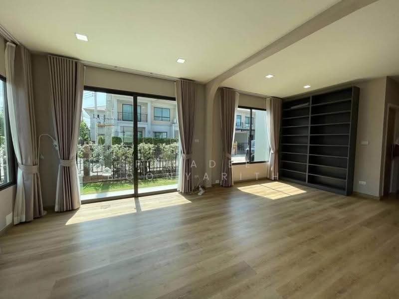 undefined, Bangkok, Dok Mai, Prawet, Bangkok, 3 Bedrooms, 161 sqm, Single Detached House For Sale, by Pavadee Boonyarith, 500540005 - DDproperty.com