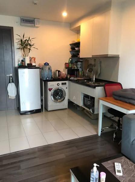 The Base Park East Sukhumvit 77, Bangkok, 99 Soi Pridi Banomyong 2, Phra Kanong Nua, Watthana, Bangkok, 1 Bedroom, 38 sqm, Condo For Sale, by Keerati Wangrujirakul, 500540035 - DDproperty.com