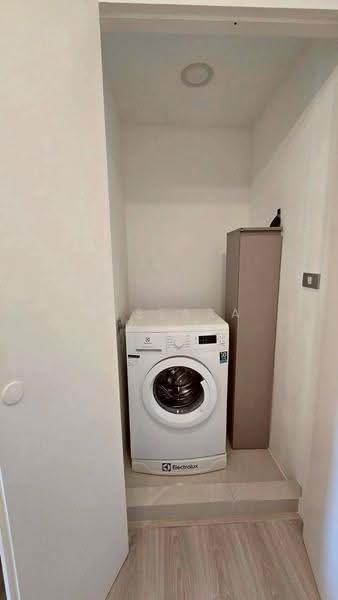 Vtara Sukhumvit 36, Bangkok, 118 Soi Saen Sabai, Phra Kanong, Khlong Toei, Bangkok, 1 Bedroom, 29 sqm, Condo For Rent, by Bussara Sri-At, 500540068 - DDproperty.com