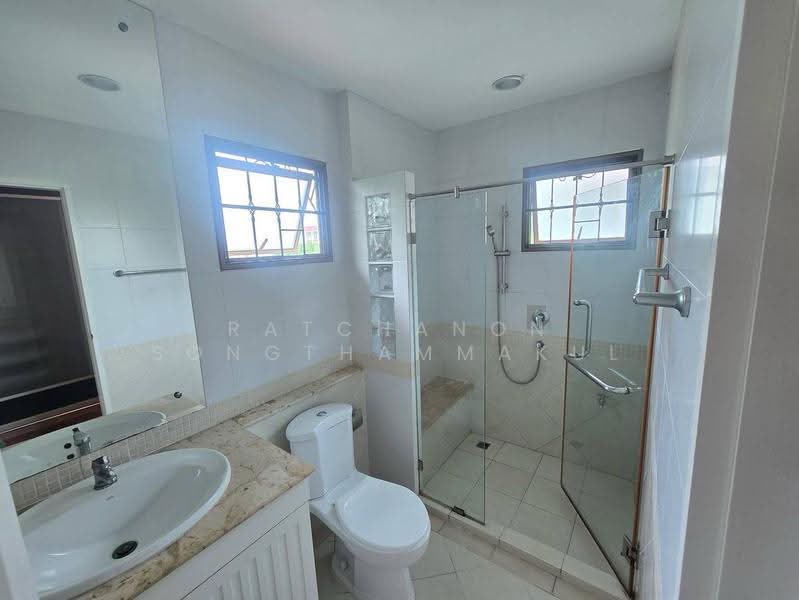 Setthasiri Serithai, Bangkok, Kanchanaphisek 11/3 Intersection 4, Khan Na Yao, Bangkok, 3 Bedrooms, 225 sqm, Single Detached House For Rent, by Ratchanon Songthammakul, 500540082 - DDproperty.com