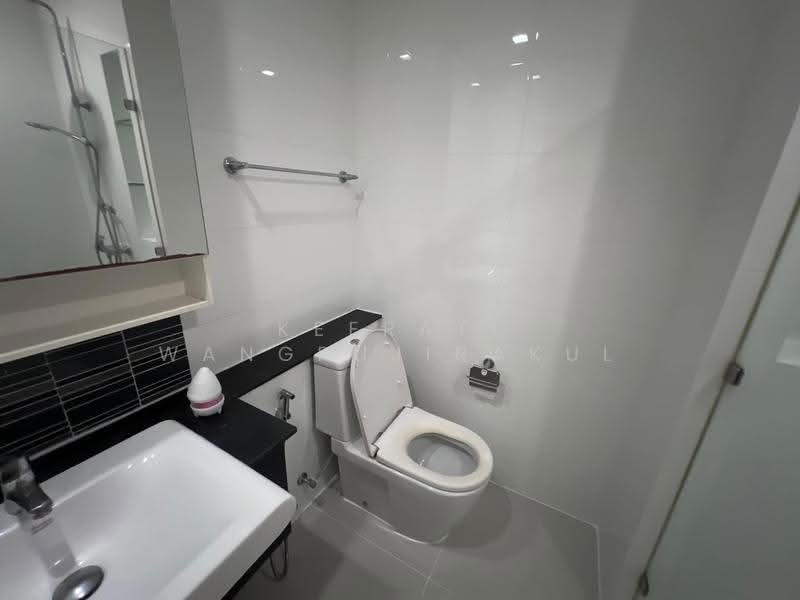 The Coast, Bangkok, 3888 Sukhumvit Road, Bang Na Tai, Bang Na, Bangkok, 2 Bedrooms, 52 sqm, Condo For Rent, by Keerati Wangrujirakul, 500540121 - DDproperty.com