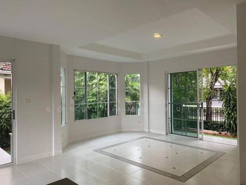 undefined, Bangkok, Lam Phak Chi, Nong Chok, Bangkok, 3 Bedrooms, 258 sqm, Single Detached House For Sale, by Ratchanon Songthammakul, 500540127 - DDproperty.com