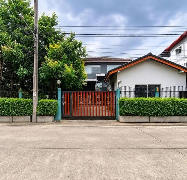 6-BR House, Bangkok, Tha Rang, Bang Khen, Bangkok, 6 Bedrooms, 350 sqm, Single Detached House For Sale, by Ratchanon Songthammakul, 500540133 - DDproperty.com