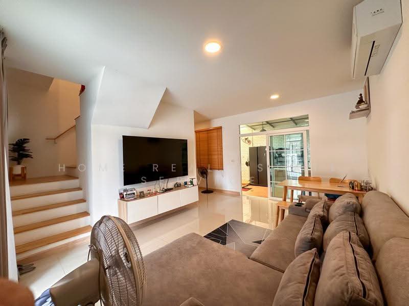 Gusto Townhome Ratchapruek - Rama 5 : กัสโต้ ทาวน์โฮม ราชพฤกษ์ - พระราม 5, นนทบุรี, ถนนบางกรวย - ไทรน้อย, บางกร่าง, เมืองนนทบุรี, นนทบุรี, 106 ตร.ม., ทาวน์เฮ้าส์ ขาย, โดย HOME Real Estate Service, 500540156 - DDproperty.com