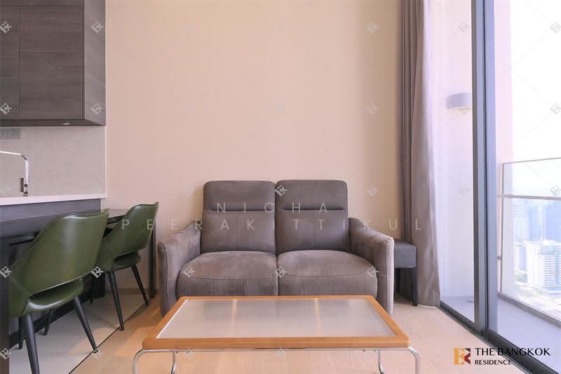 The Esse Asoke, Bangkok, 333 Soi Sukhumvit 21, Sukhumvit Road, Khlongtoei Nua, Watthana, Bangkok, 1 Bedroom, 44 sqm, Condo For Rent, by Nicha Peerakittikul, 500540167 - DDproperty.com