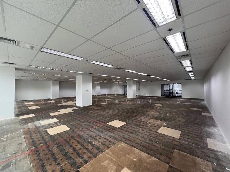 Office for rent Silom, Saladaeng, Bangkok, Silom, Bang Rak, Bangkok, , 140 sqm, Office Space For Rent, by Sumitara Sampattavanija, 500540175 - DDproperty.com