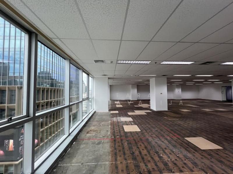 ออฟฟิศให้เช่า สีลม ศาลาแดง : Office for rent Silom, Saladaeng, กรุงเทพ, สีลม, บางรัก, กรุงเทพ, 140 ตร.ม., Office Space ให้เช่า, โดย Sumitara Sampattavanija, 500540175 - DDproperty.com
