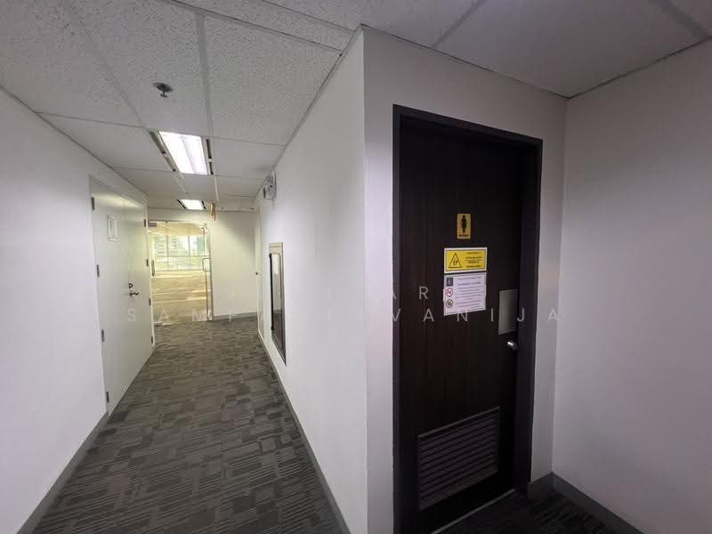 ออฟฟิศให้เช่า สีลม ศาลาแดง : Office for rent Silom, Saladaeng, กรุงเทพ, สีลม, บางรัก, กรุงเทพ, 140 ตร.ม., Office Space ให้เช่า, โดย Sumitara Sampattavanija, 500540175 - DDproperty.com