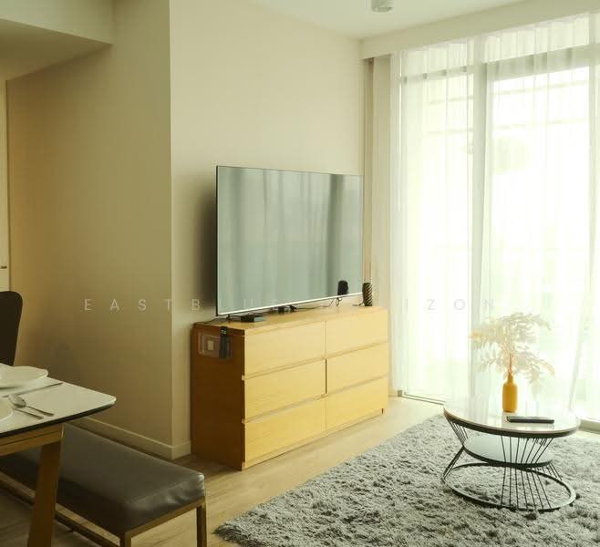 Siamese Surawong, Bangkok, Sap Road, Si Phraya, Bang Rak, Bangkok, 3 Bedrooms, 86 sqm, Condo For Sale, by Eastblue Horizon, 500540209 - DDproperty.com