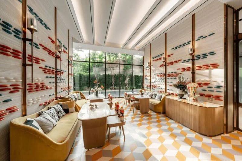 Life Phahon-Ladprao, Bangkok, 996 Phahonyothin Road, Jom Phon, Chatuchak, Bangkok, Studio, 35 sqm, Condo For Sale, by Thachaya Buanong, 500540210 - DDproperty.com